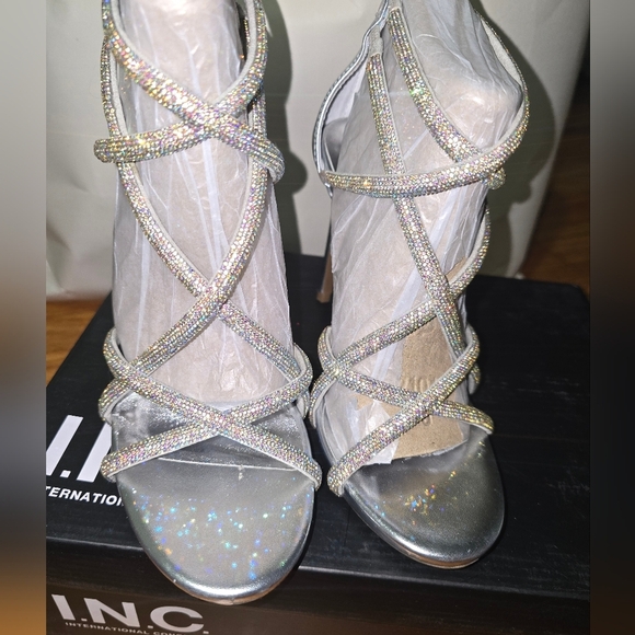 INC International Concepts Glittering Silver Heels - Picture 8 of 15